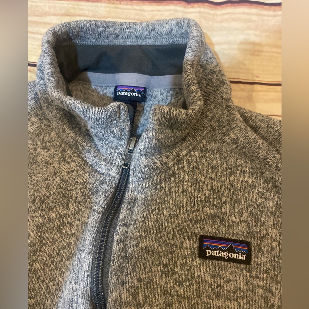 Kids Patagonia  SIZE XL (14) Gray Grey